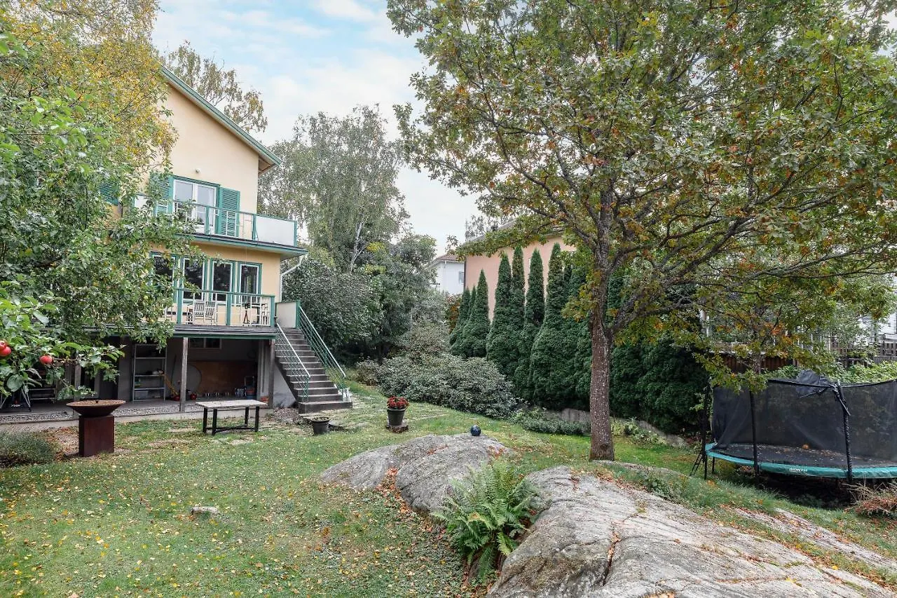 别墅 Fantastic 4 Bedroom Home In Bromma With Everything 斯德哥尔摩