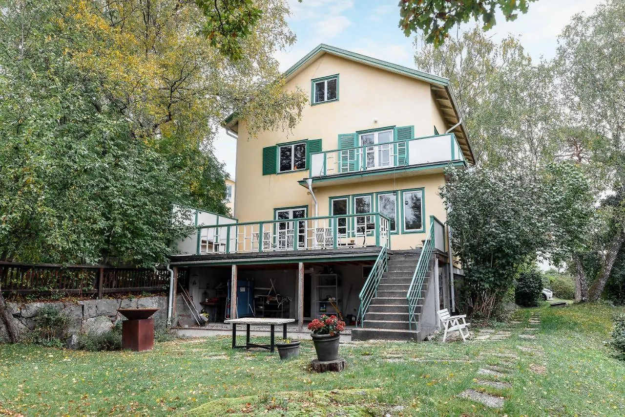 别墅 Fantastic 4 Bedroom Home In Bromma With Everything 斯德哥尔摩